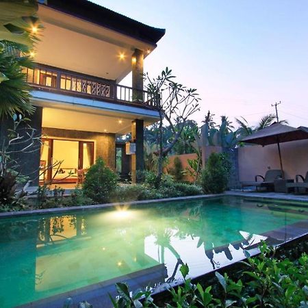 Wates Sari Villa Ubud  Exterior photo